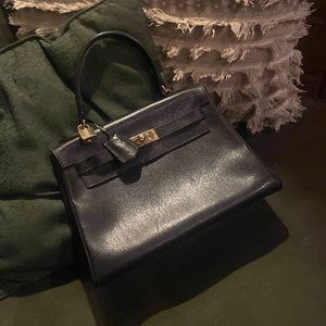 Black leather bag Kelly vintage French mid century functioning padlock and key